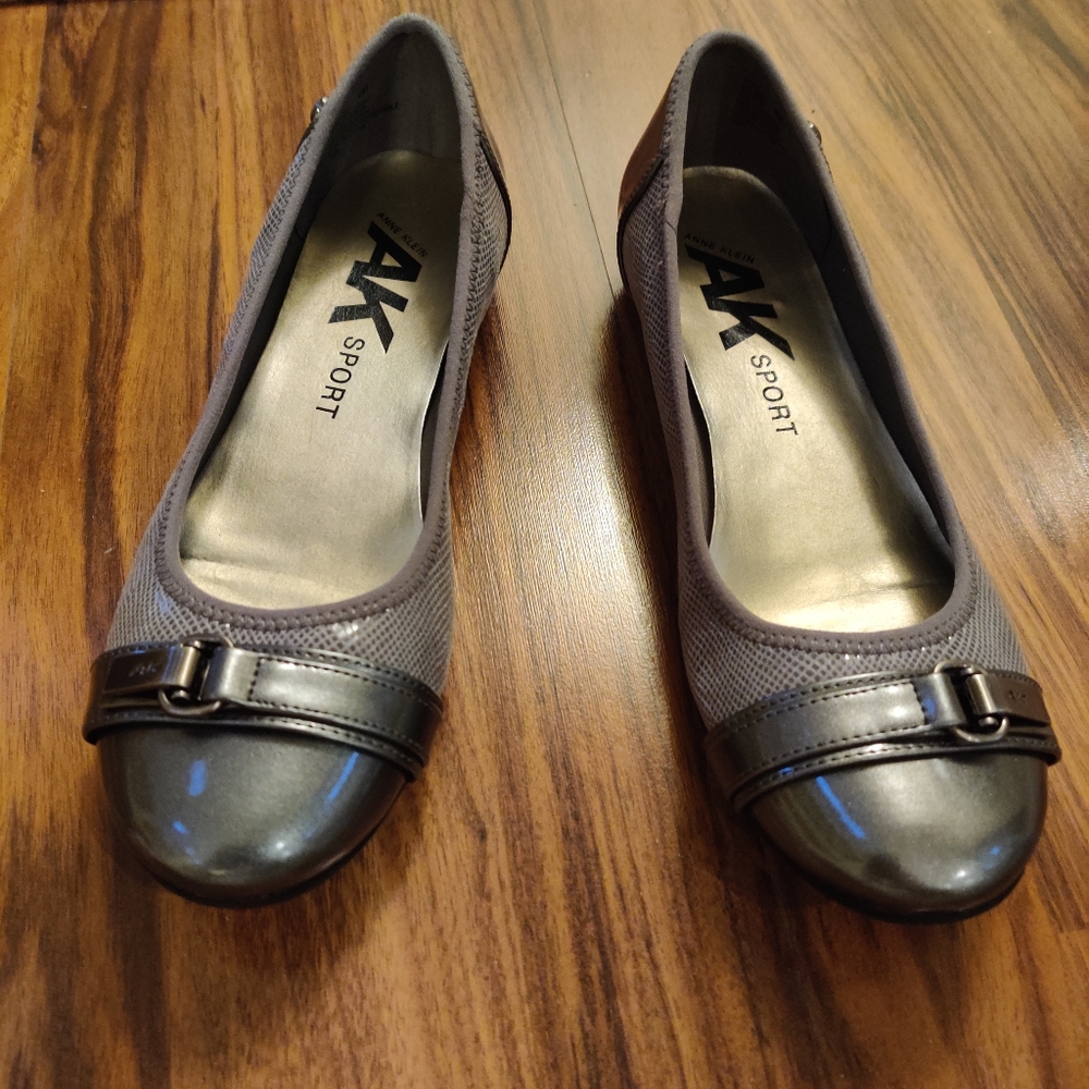 Anne Klein Sport pewter ballet flat